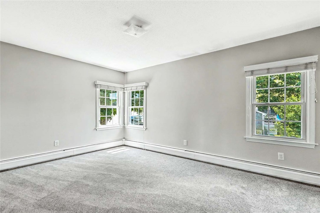 25 Viking Drive