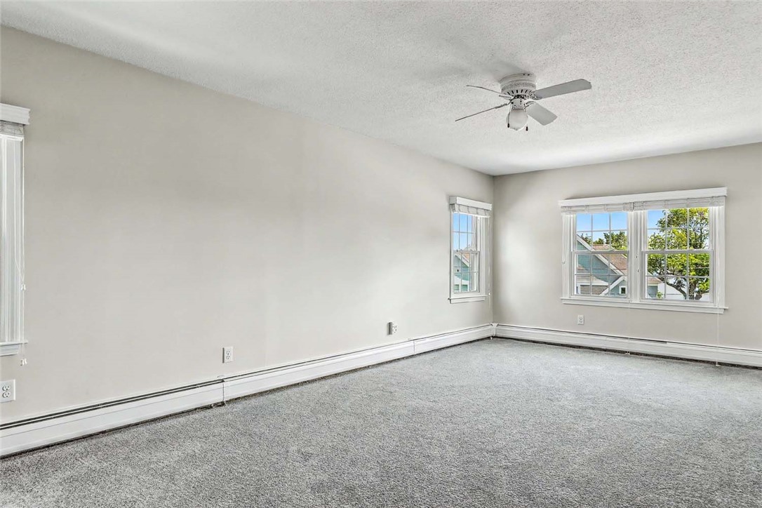 25 Viking Drive