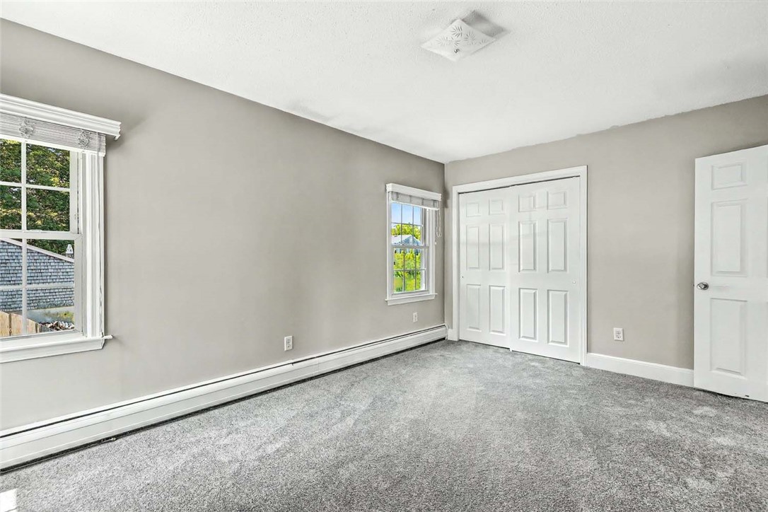 25 Viking Drive