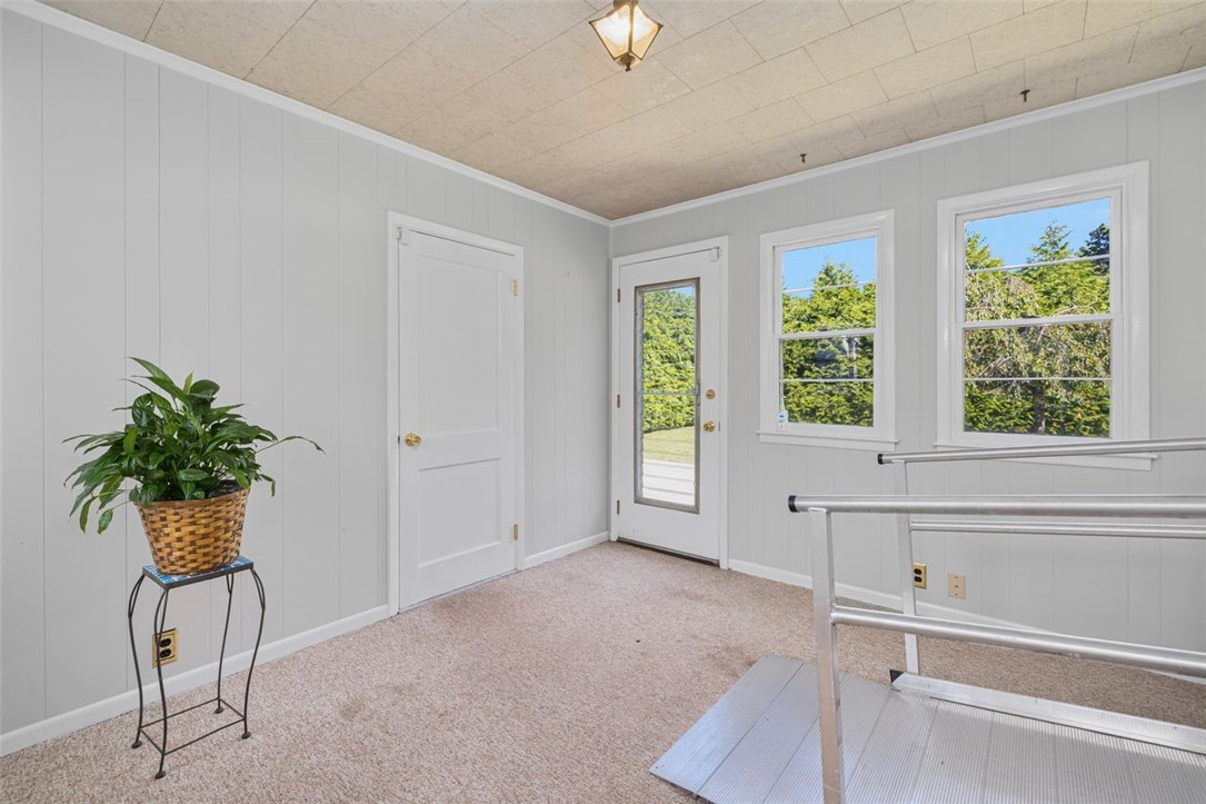 78 Rice Avenue