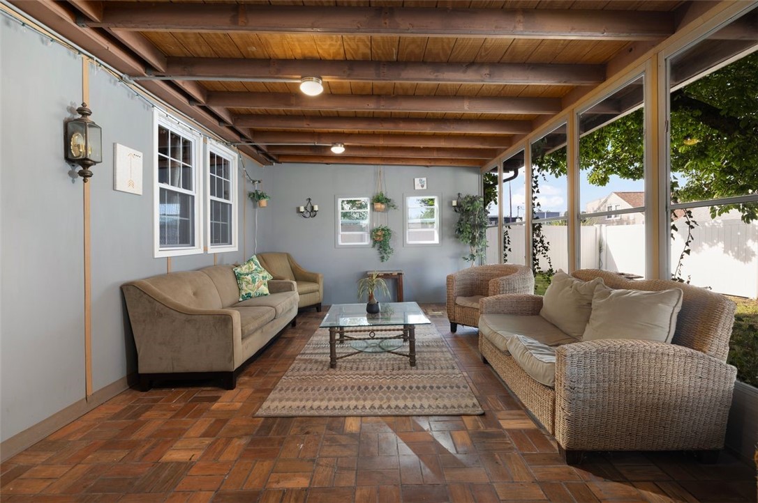 12 Beverly Ann Drive