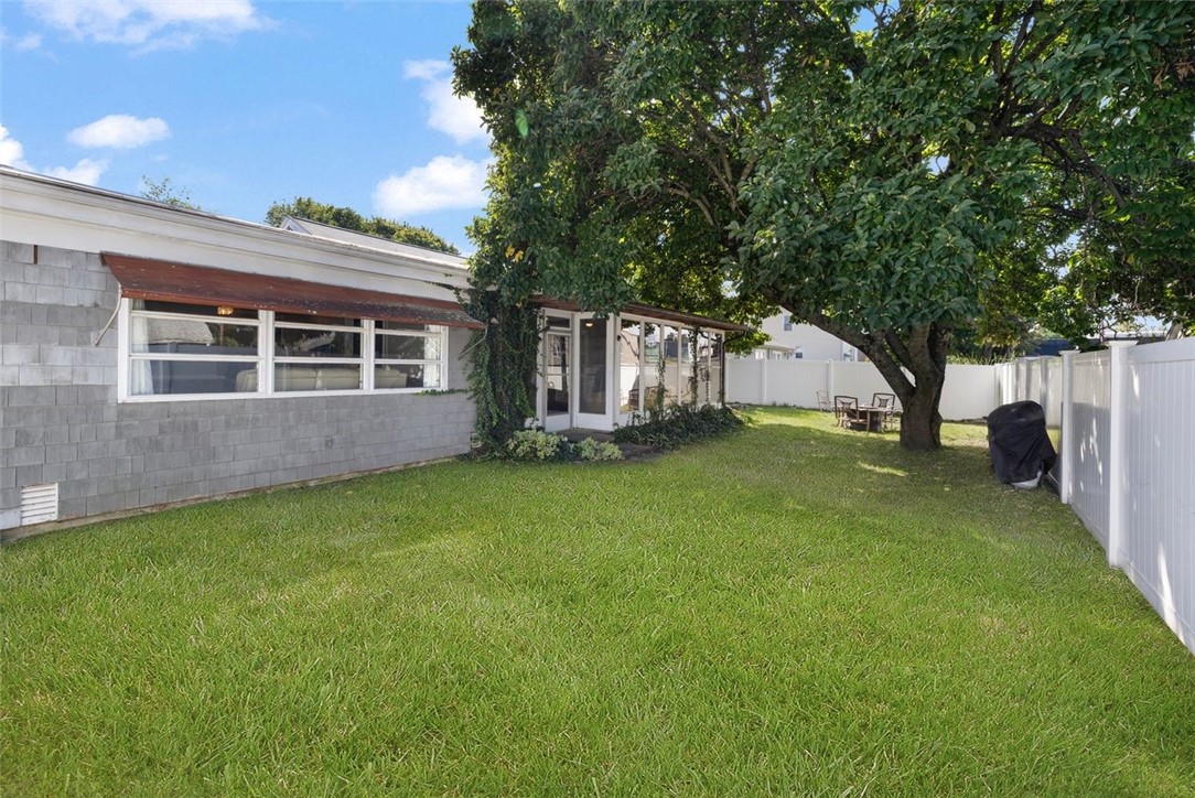 12 Beverly Ann Drive