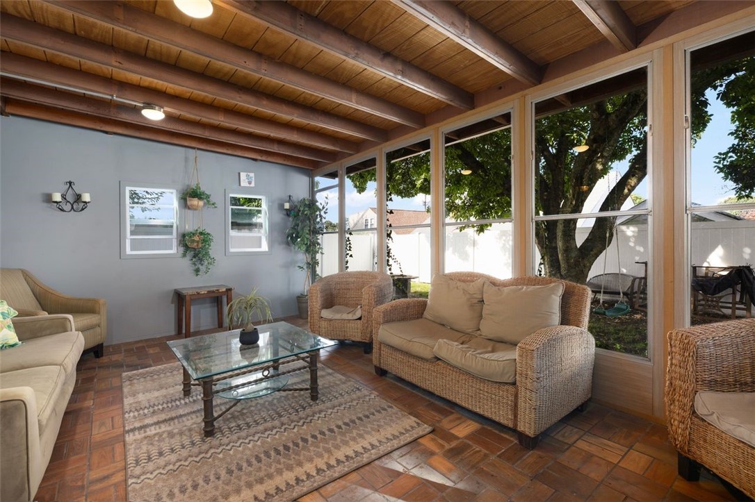 12 Beverly Ann Drive