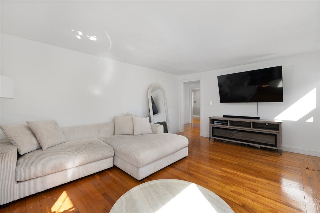 12 Beverly Ann Drive