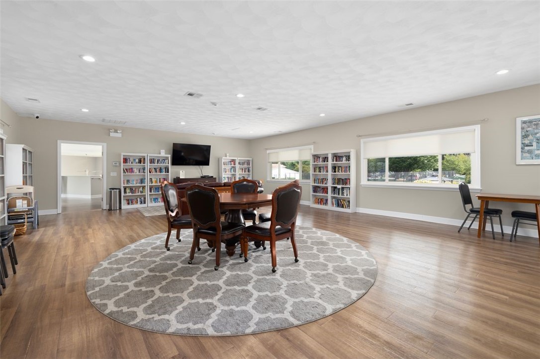 311 Chatham Circle
