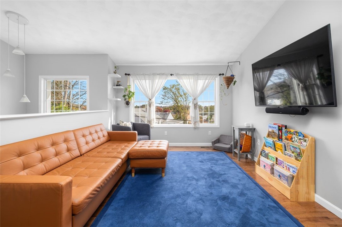 63 Woodside Street