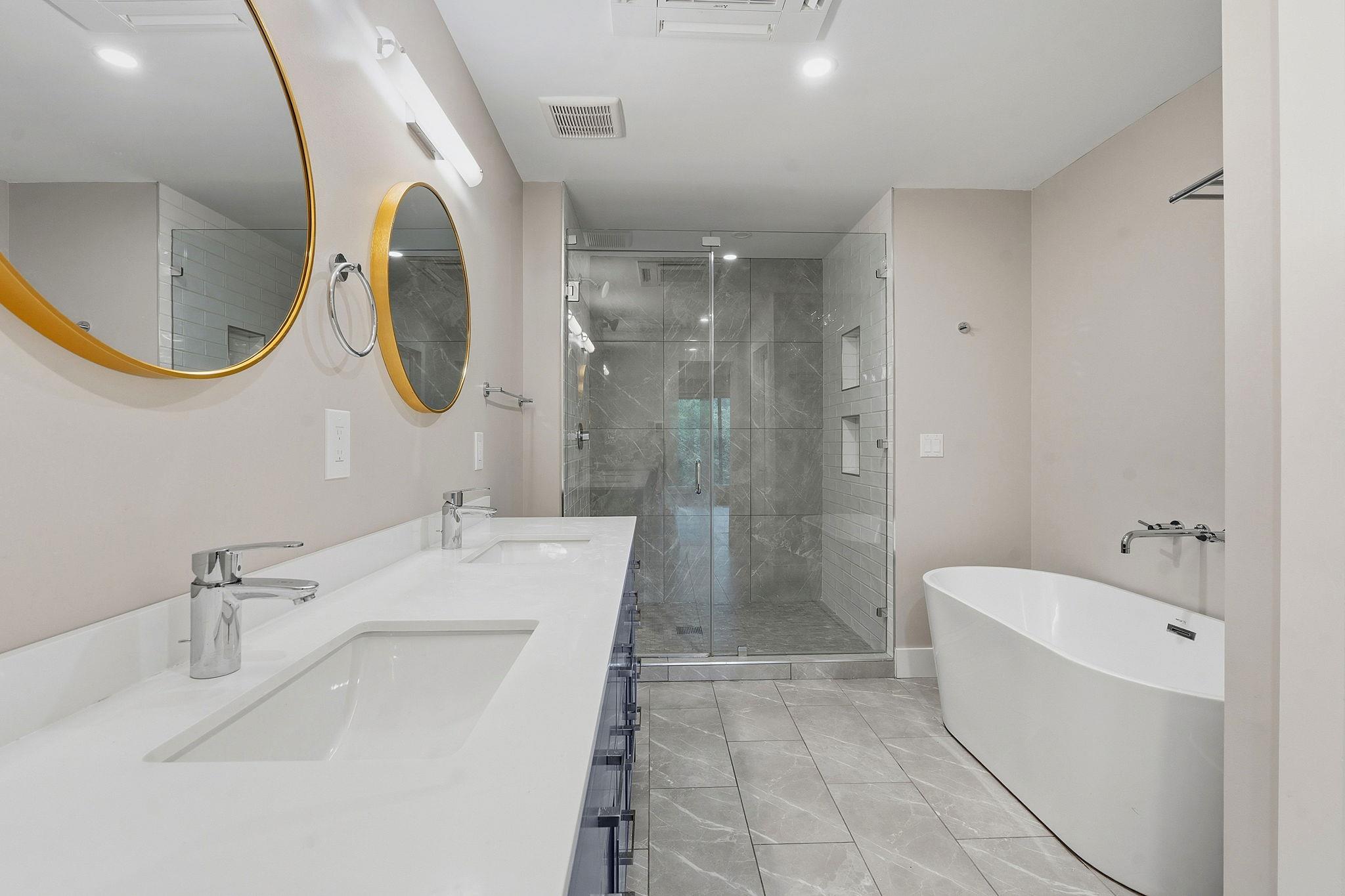 1821 Westlake DR # 131