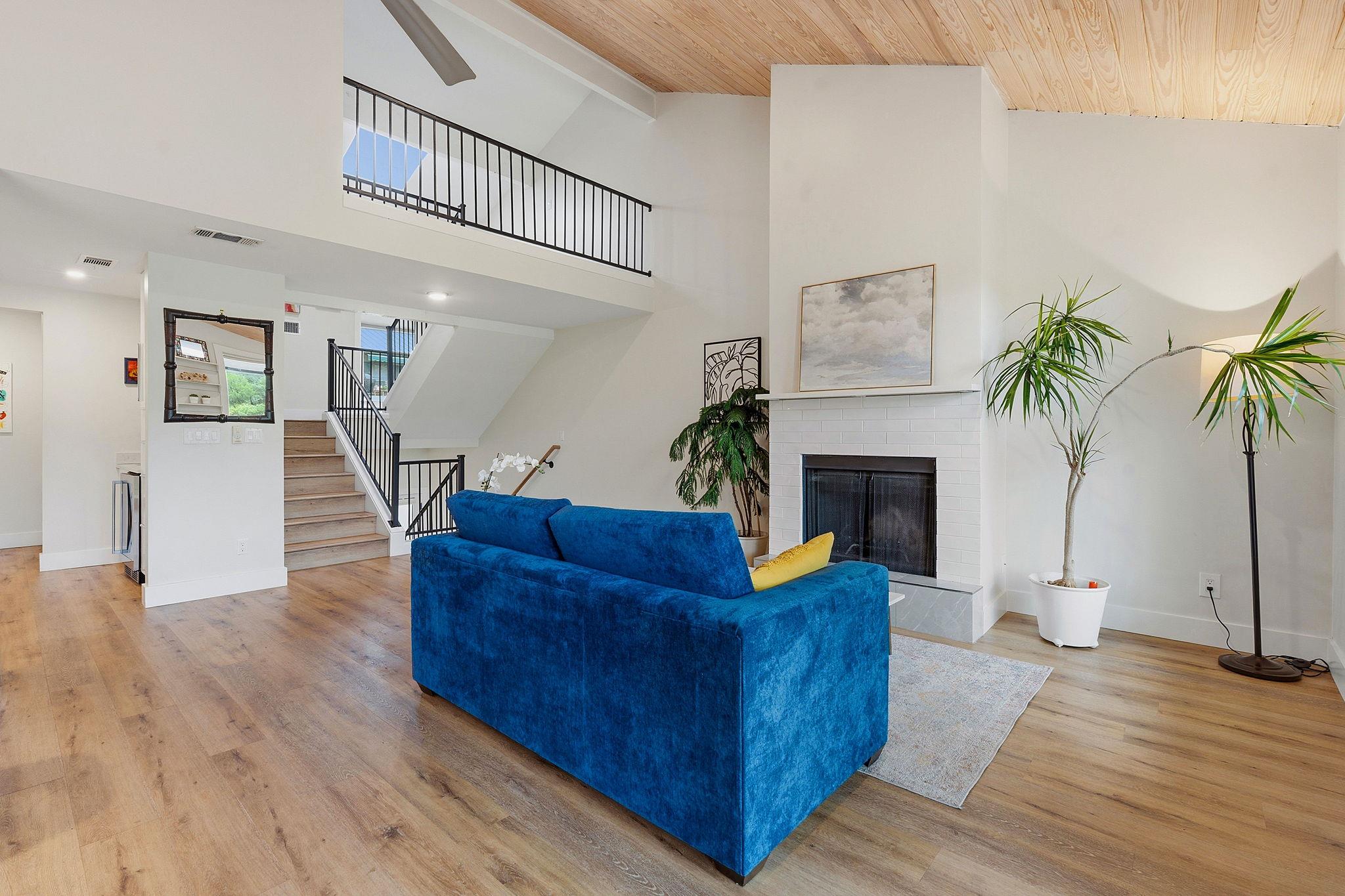 1821 Westlake DR # 131