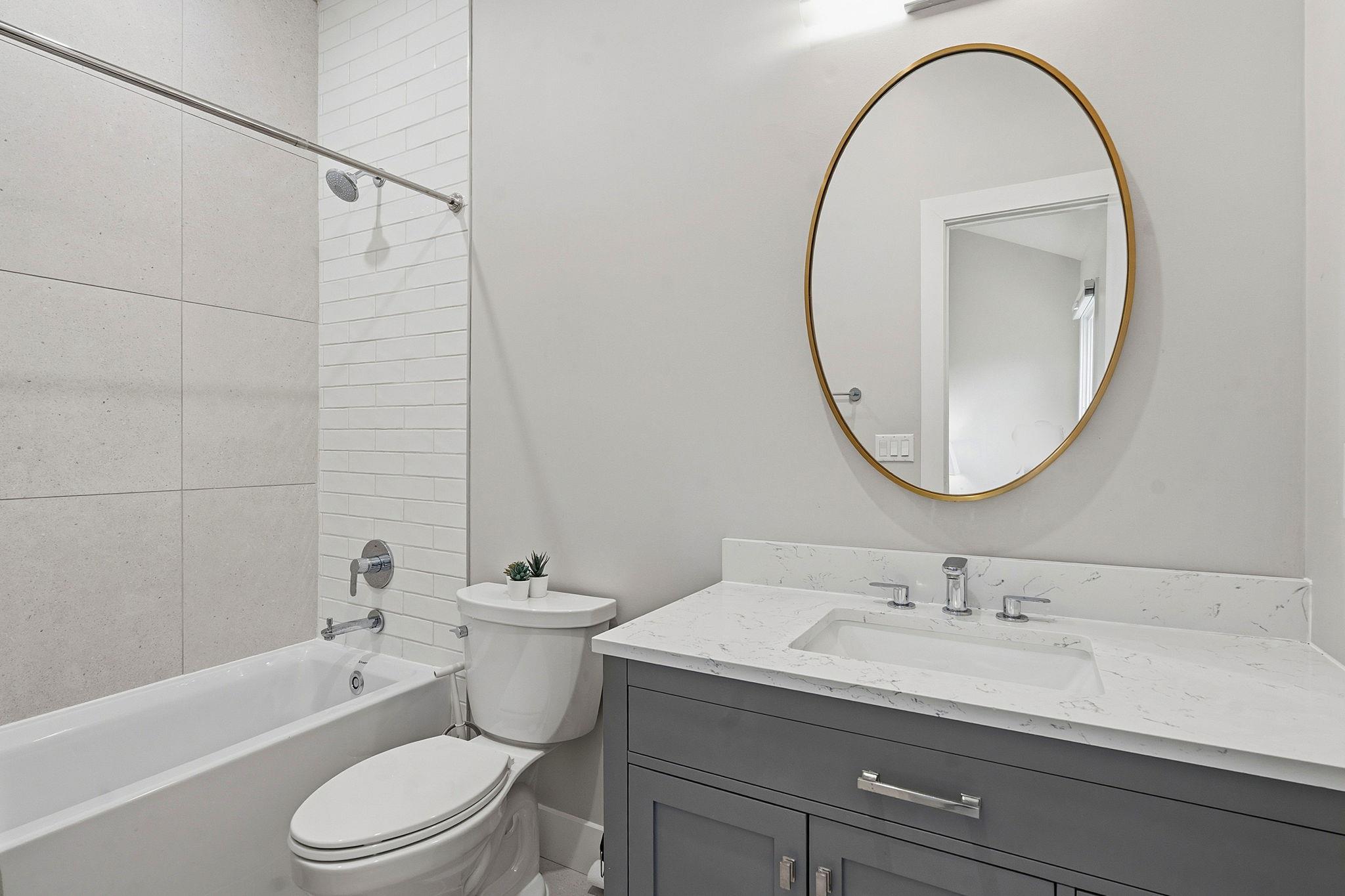 1821 Westlake DR # 131