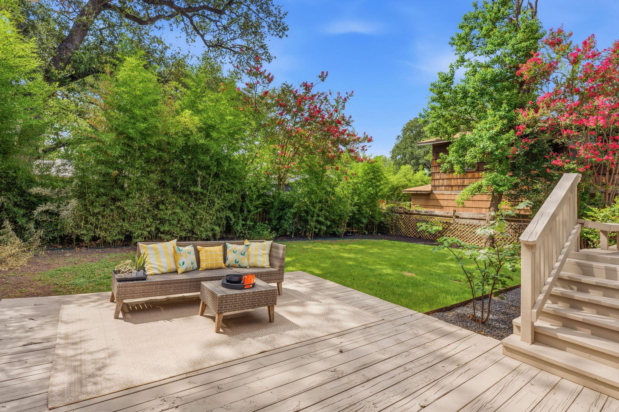 1103 Norwalk LN