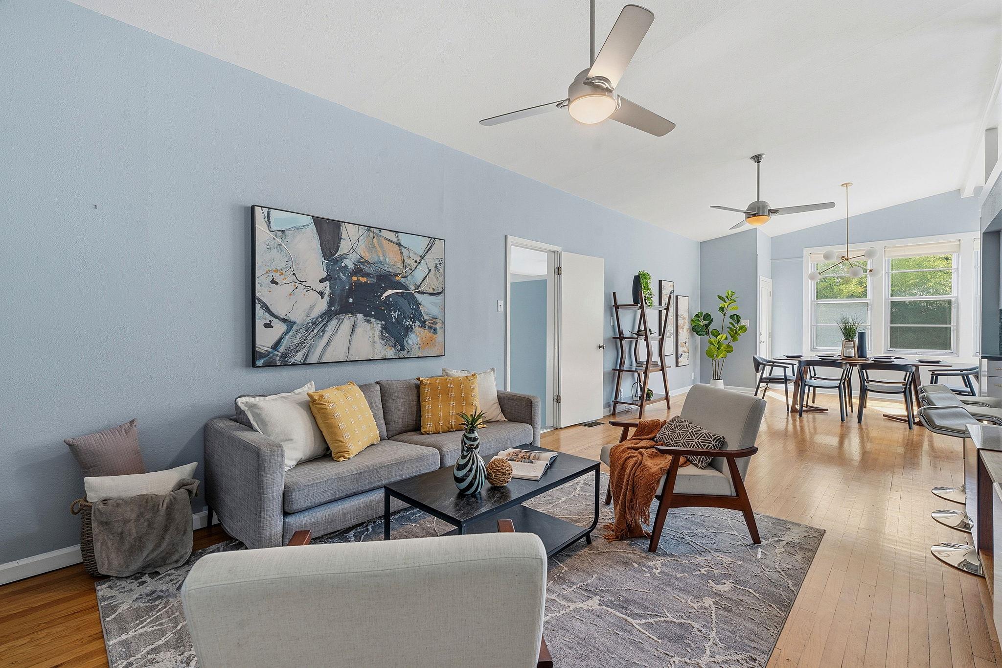 1103 Norwalk LN