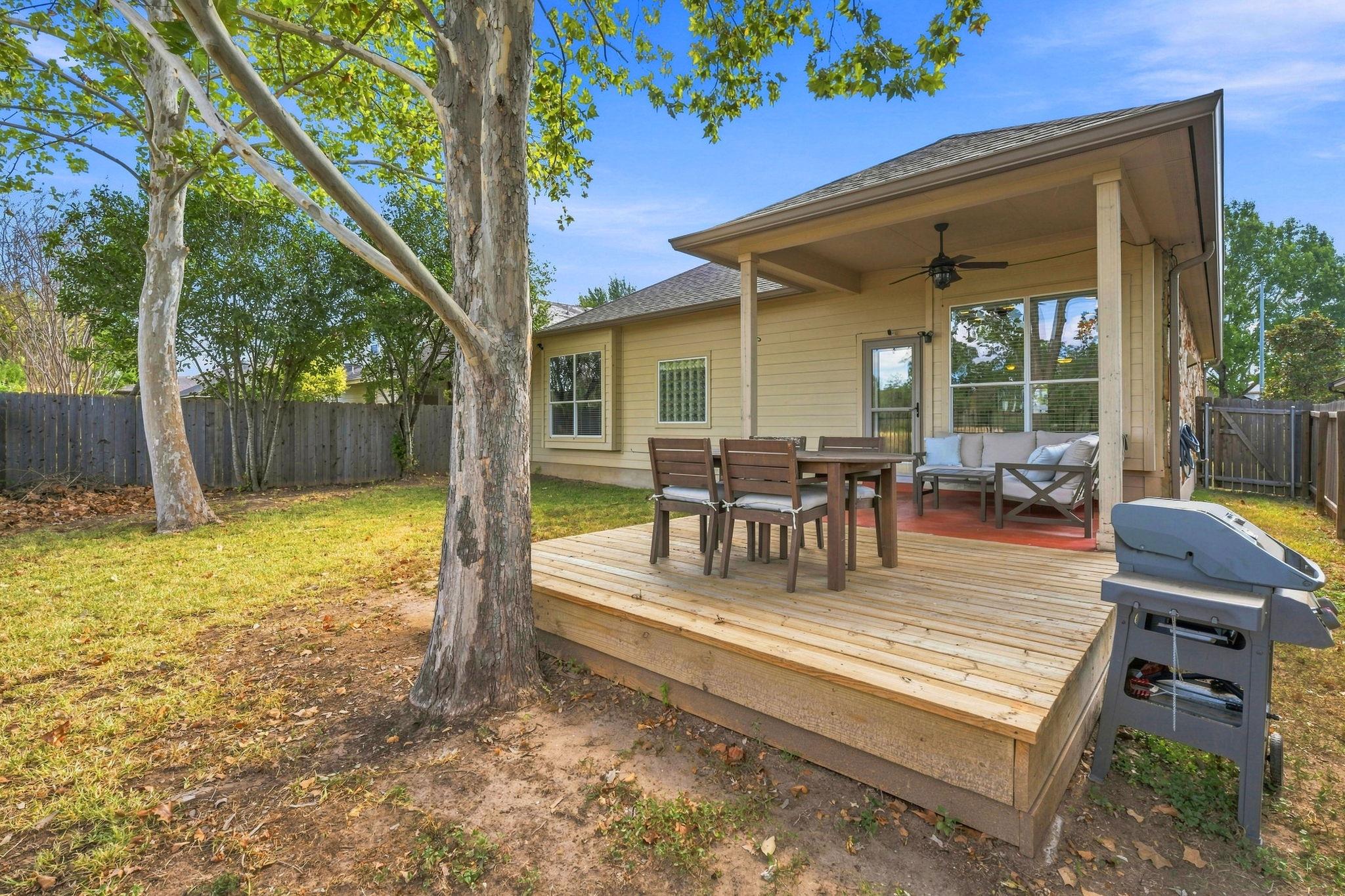 10416 Big Thicket DR