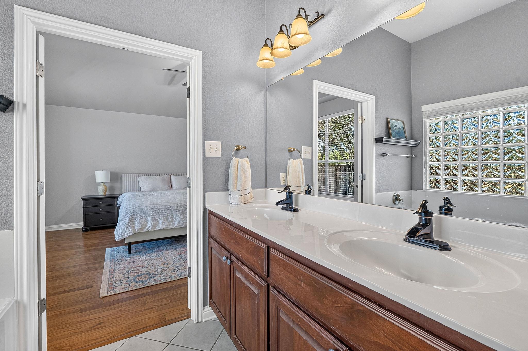 10416 Big Thicket DR