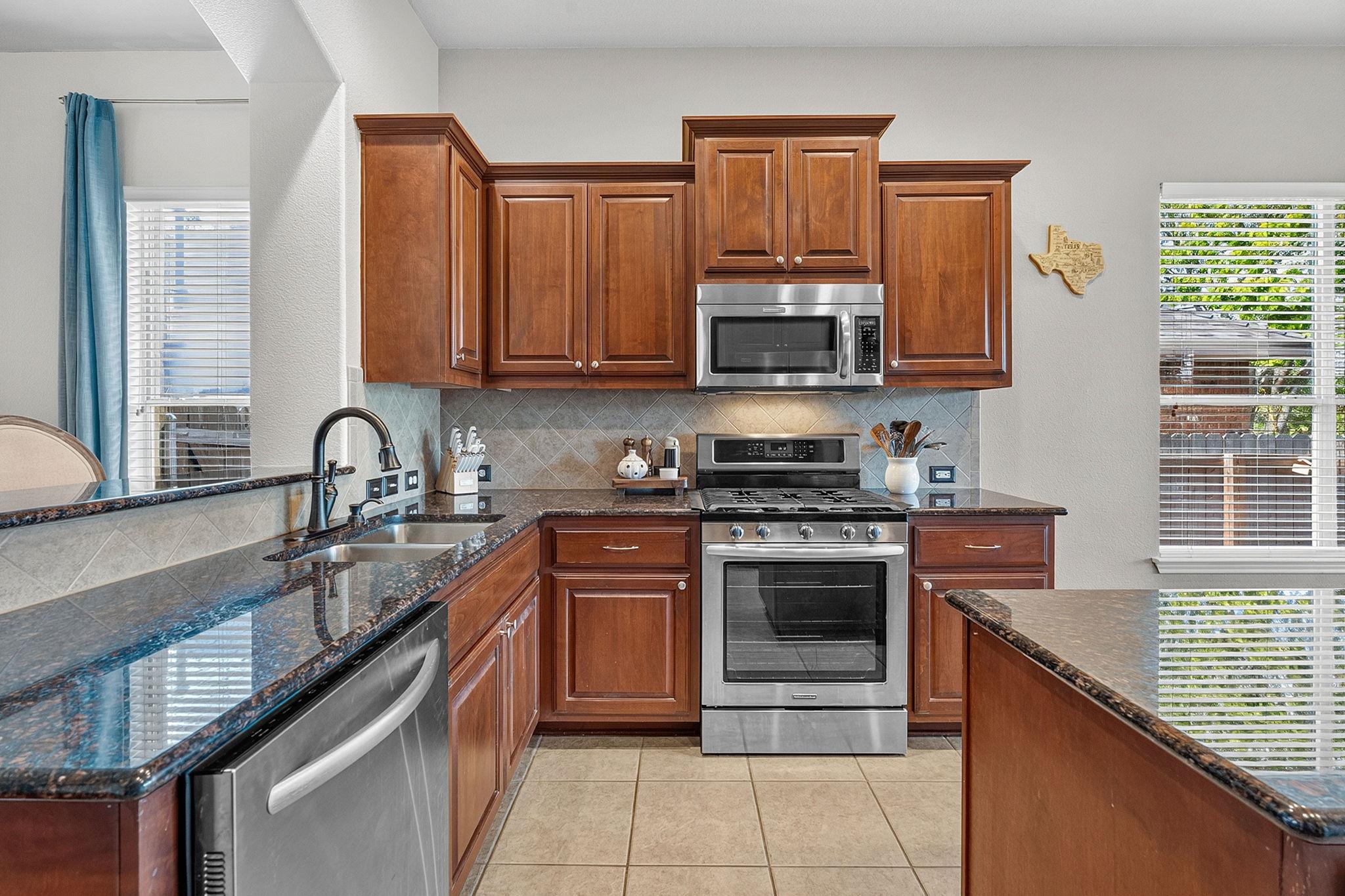 10416 Big Thicket DR