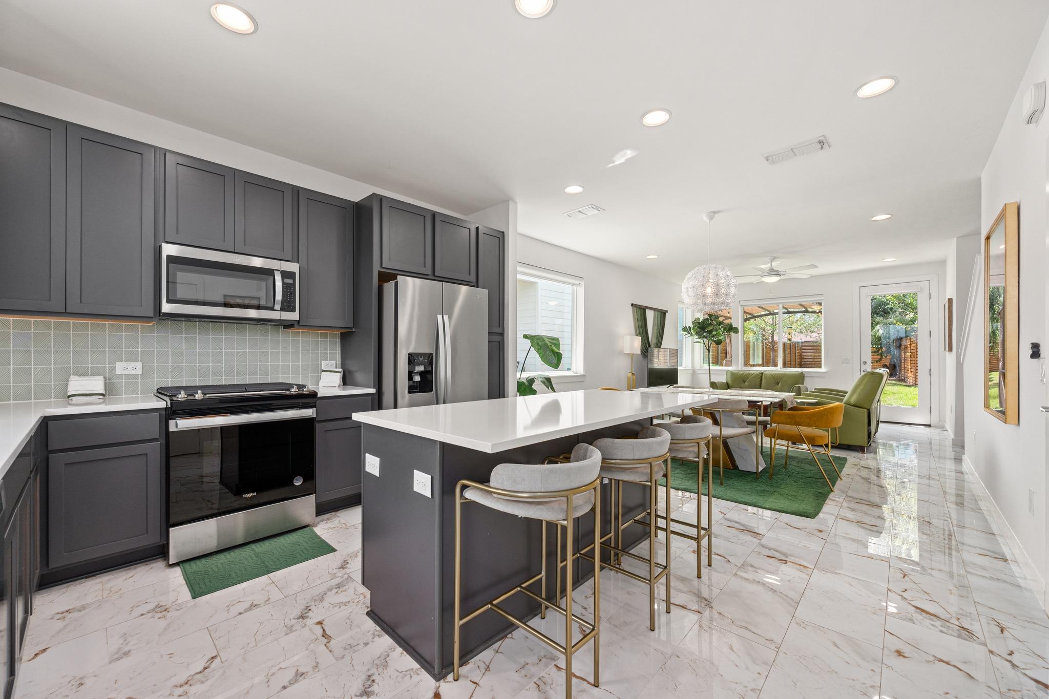 1190 Sarabeth WAY