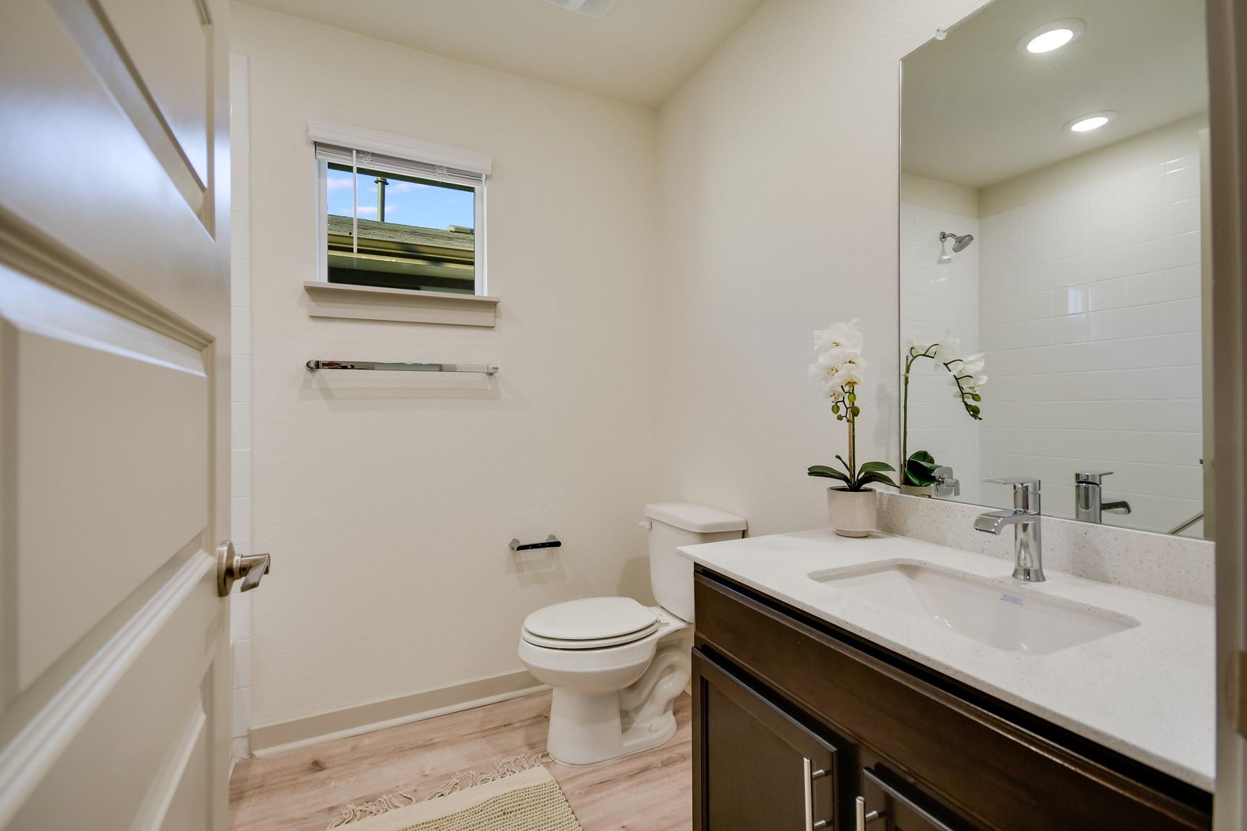 7400 Daves Landing DR