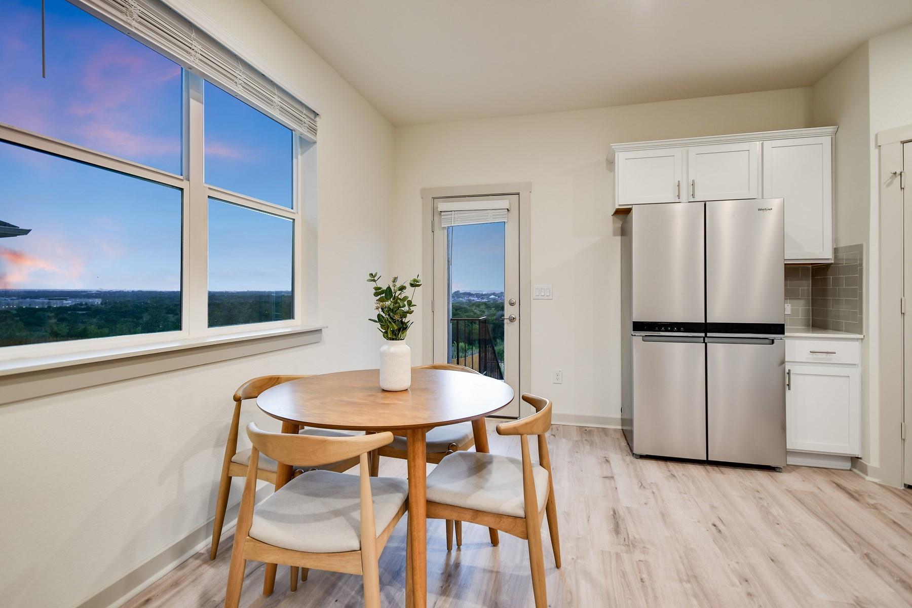 7400 Daves Landing DR