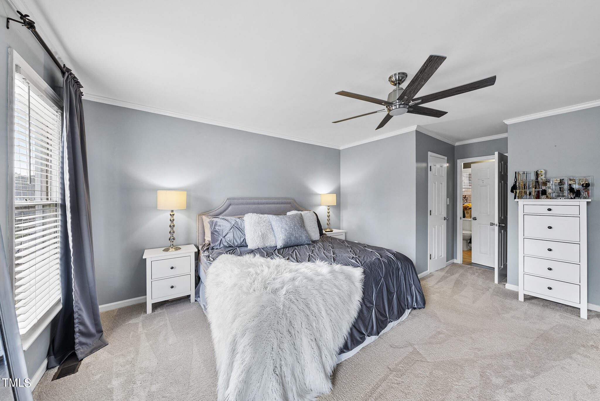 8321 Bellingham Circle