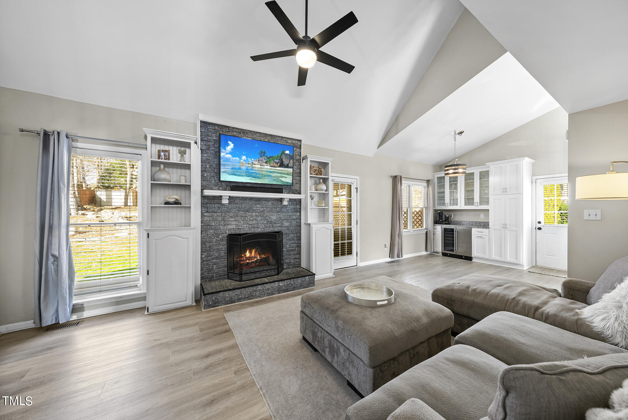 8321 Bellingham Circle