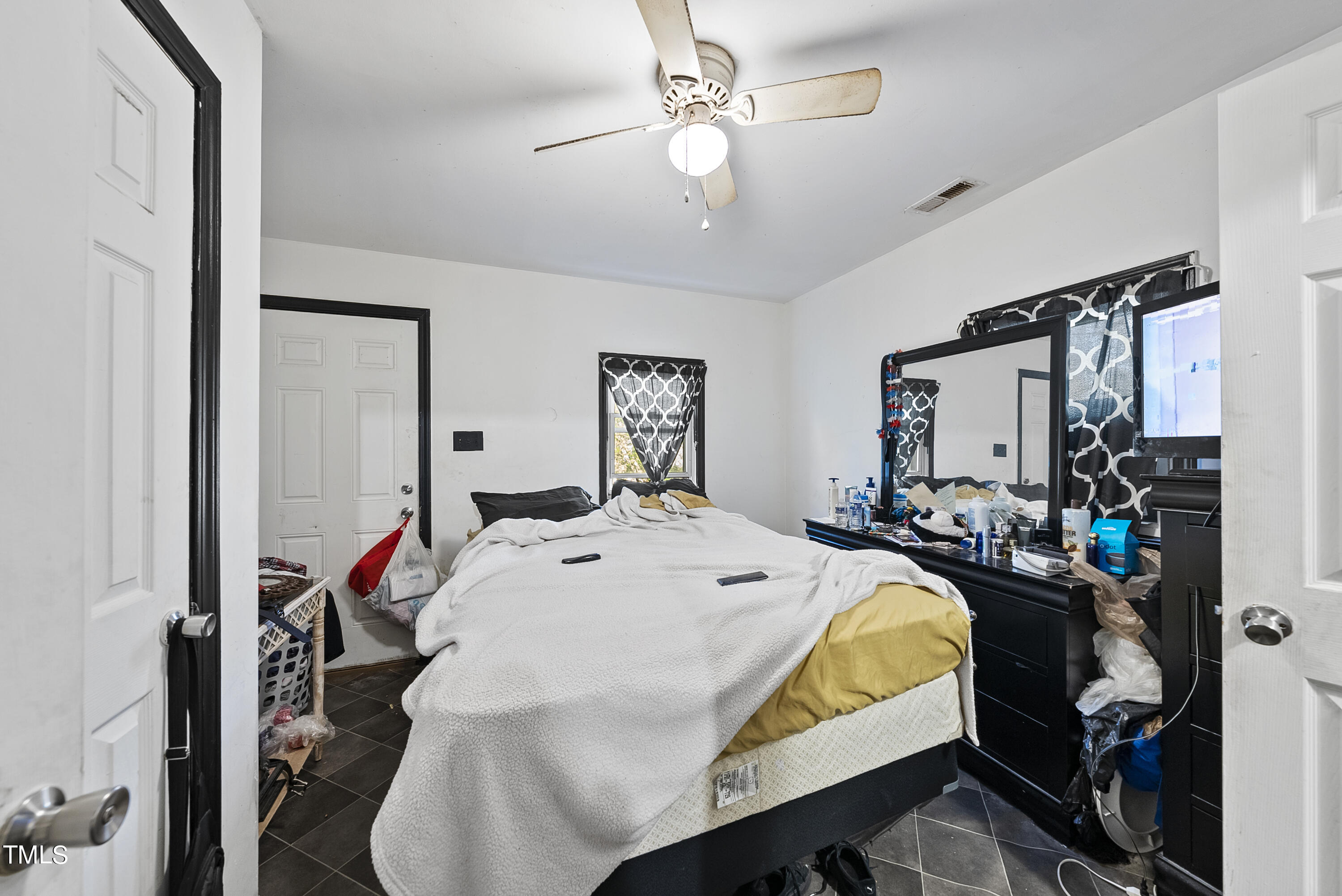 1012 S Layton Avenue