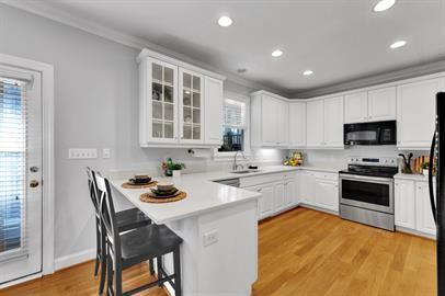 317 Charleston Lane # 1