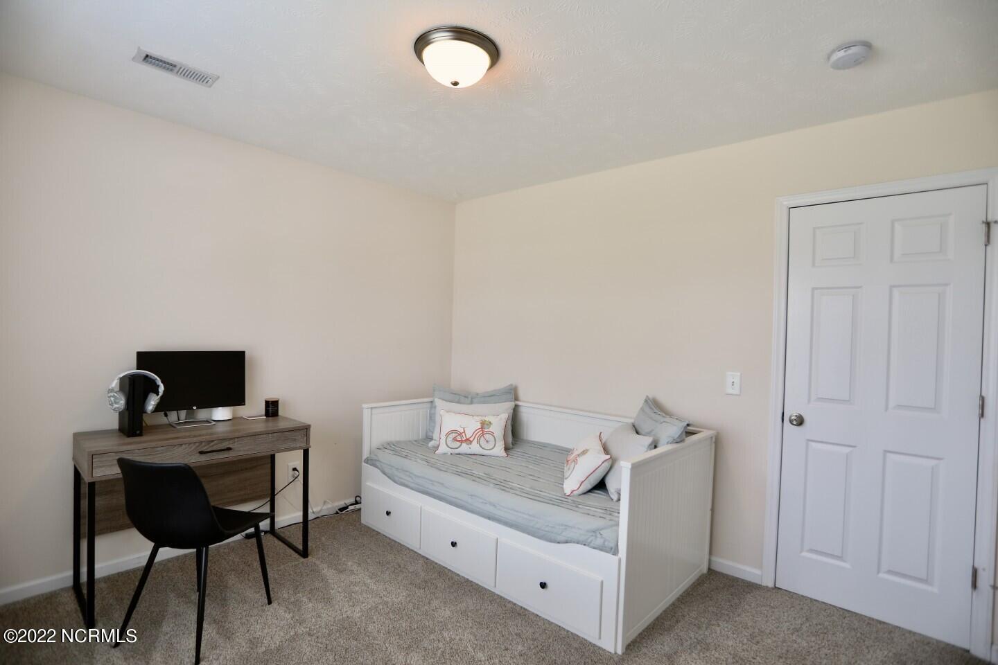 1737 Ponderosa Trail