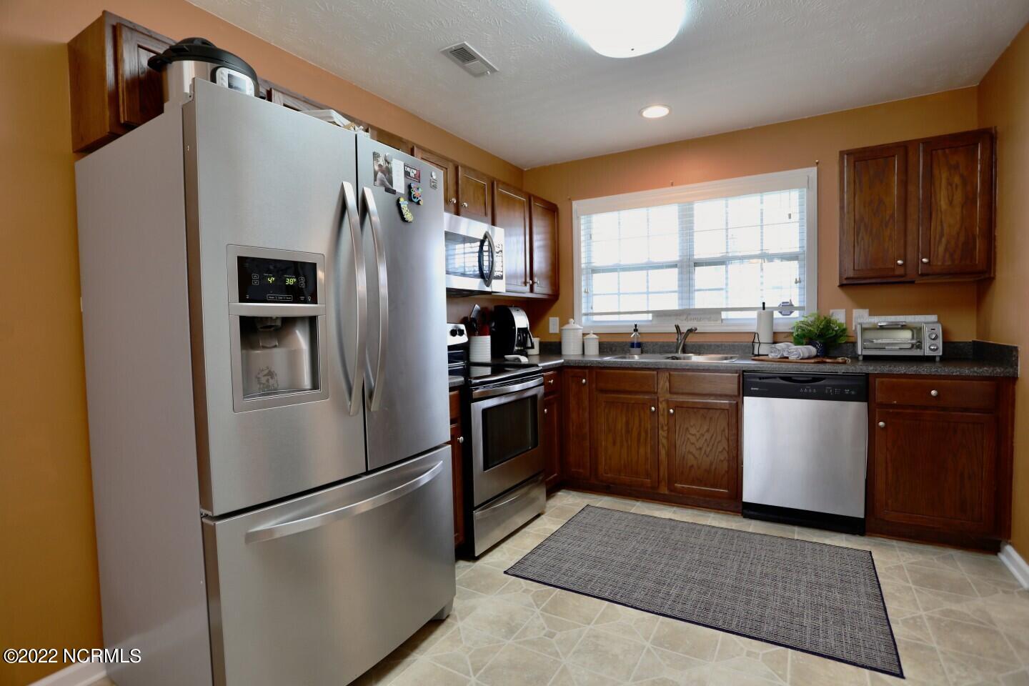 1737 Ponderosa Trail