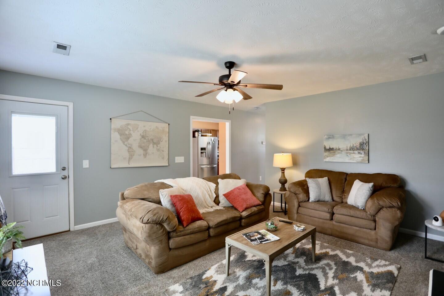 1737 Ponderosa Trail