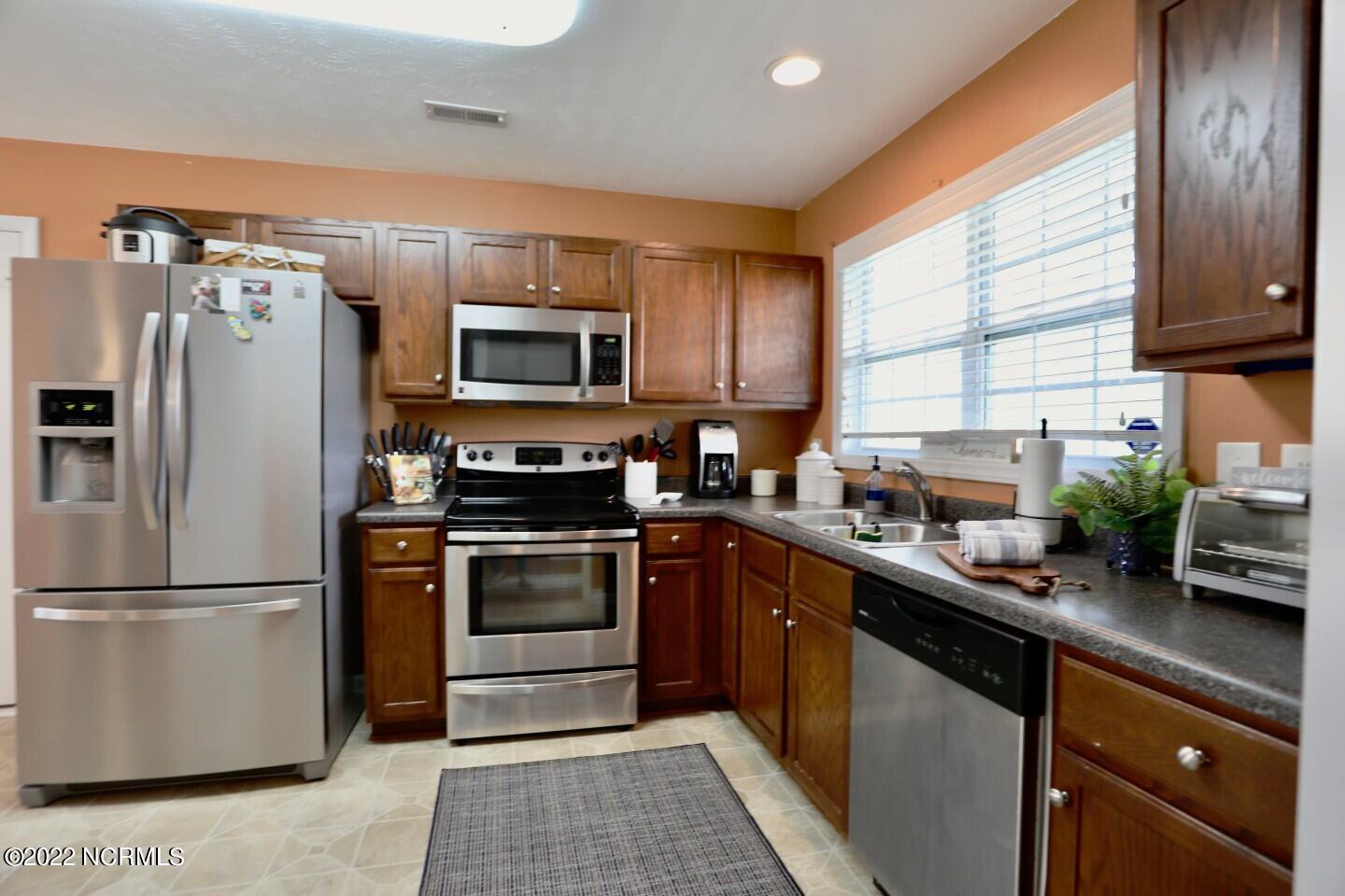 1737 Ponderosa Trail