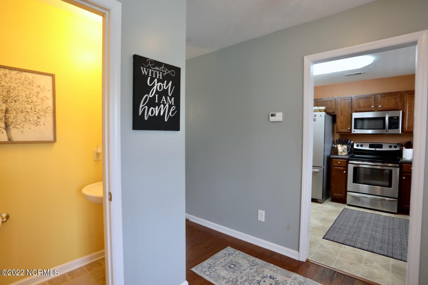 1737 Ponderosa Trail