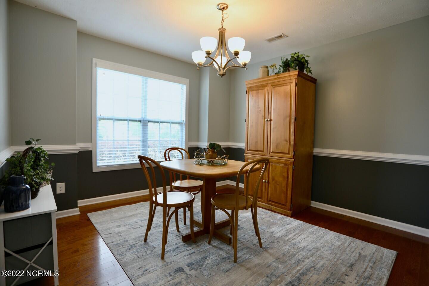 1737 Ponderosa Trail