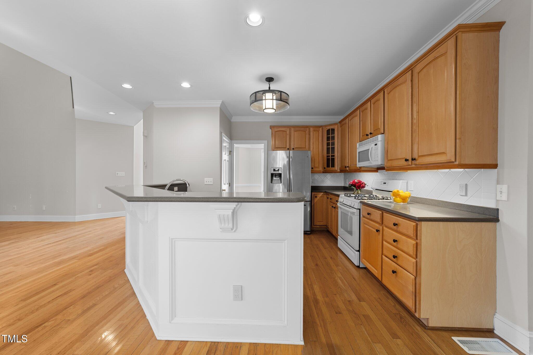 2816 Stone Gap Court