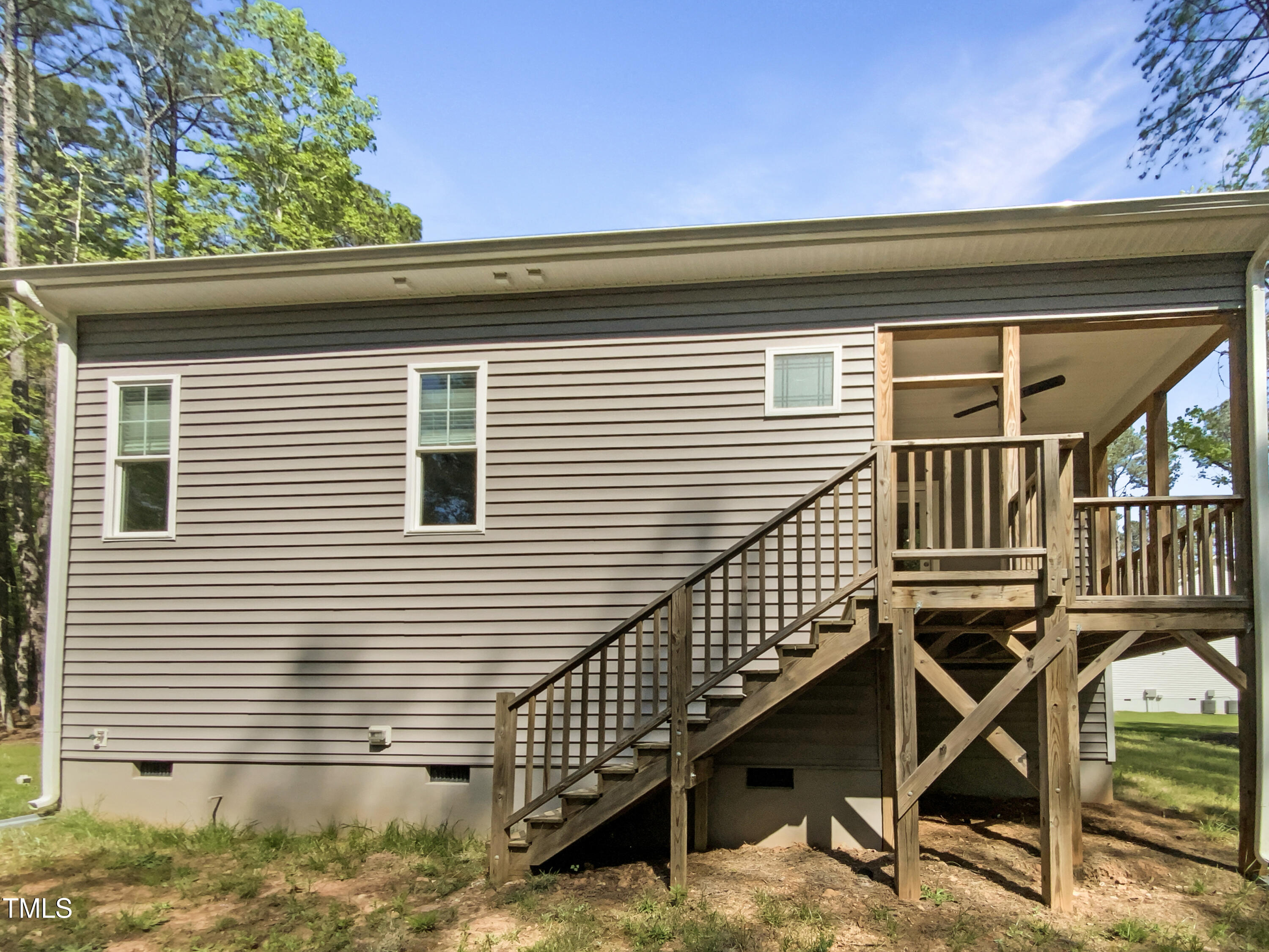 6245 Reagan Lane