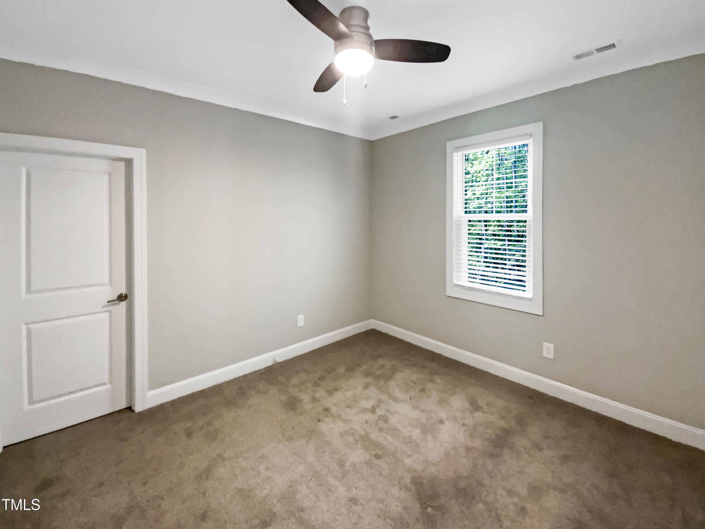 6245 Reagan Lane