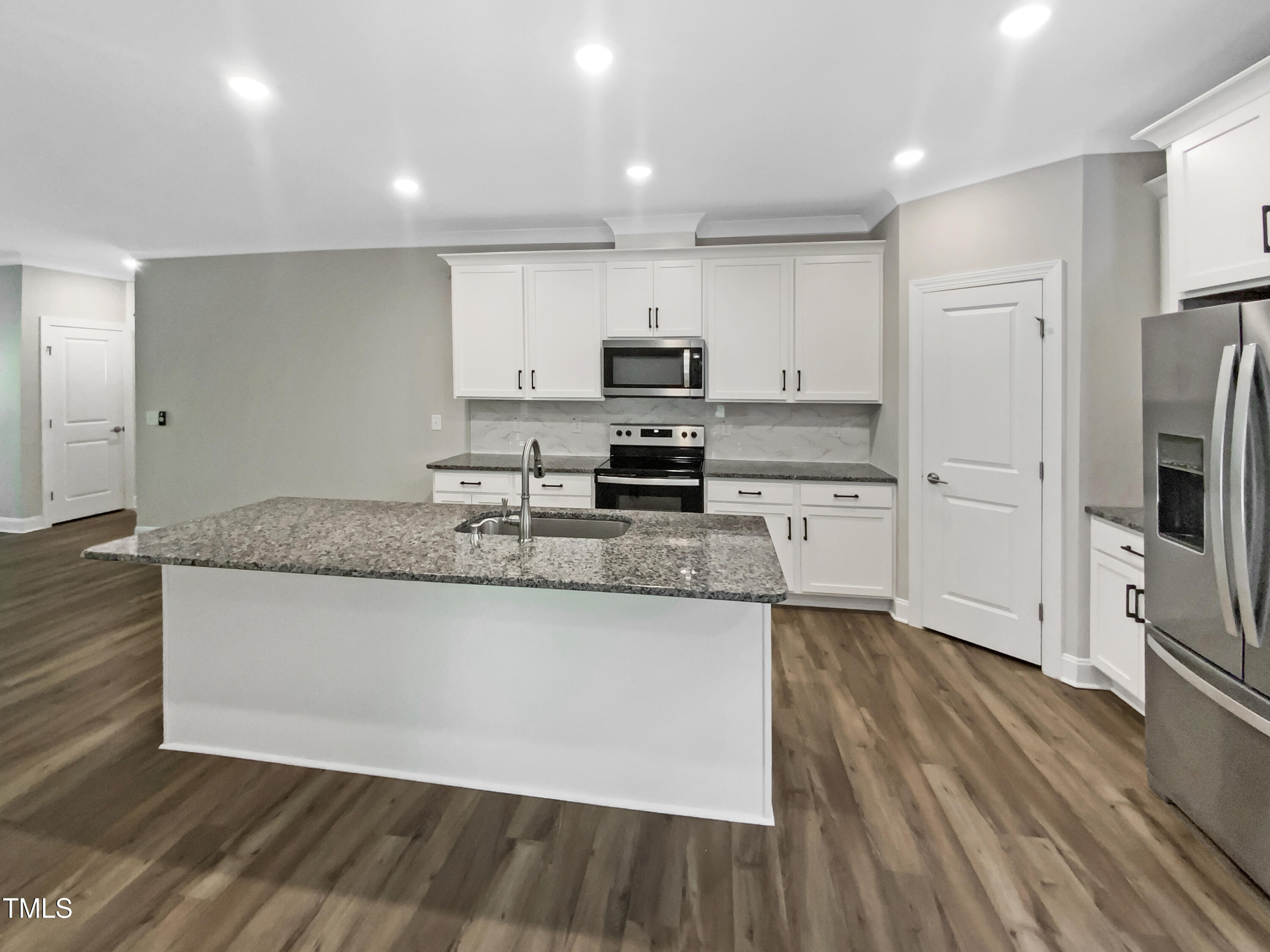 6245 Reagan Lane