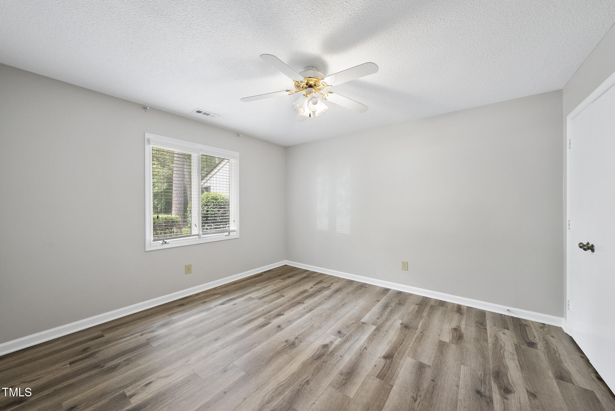 7926 Brown Bark Place
