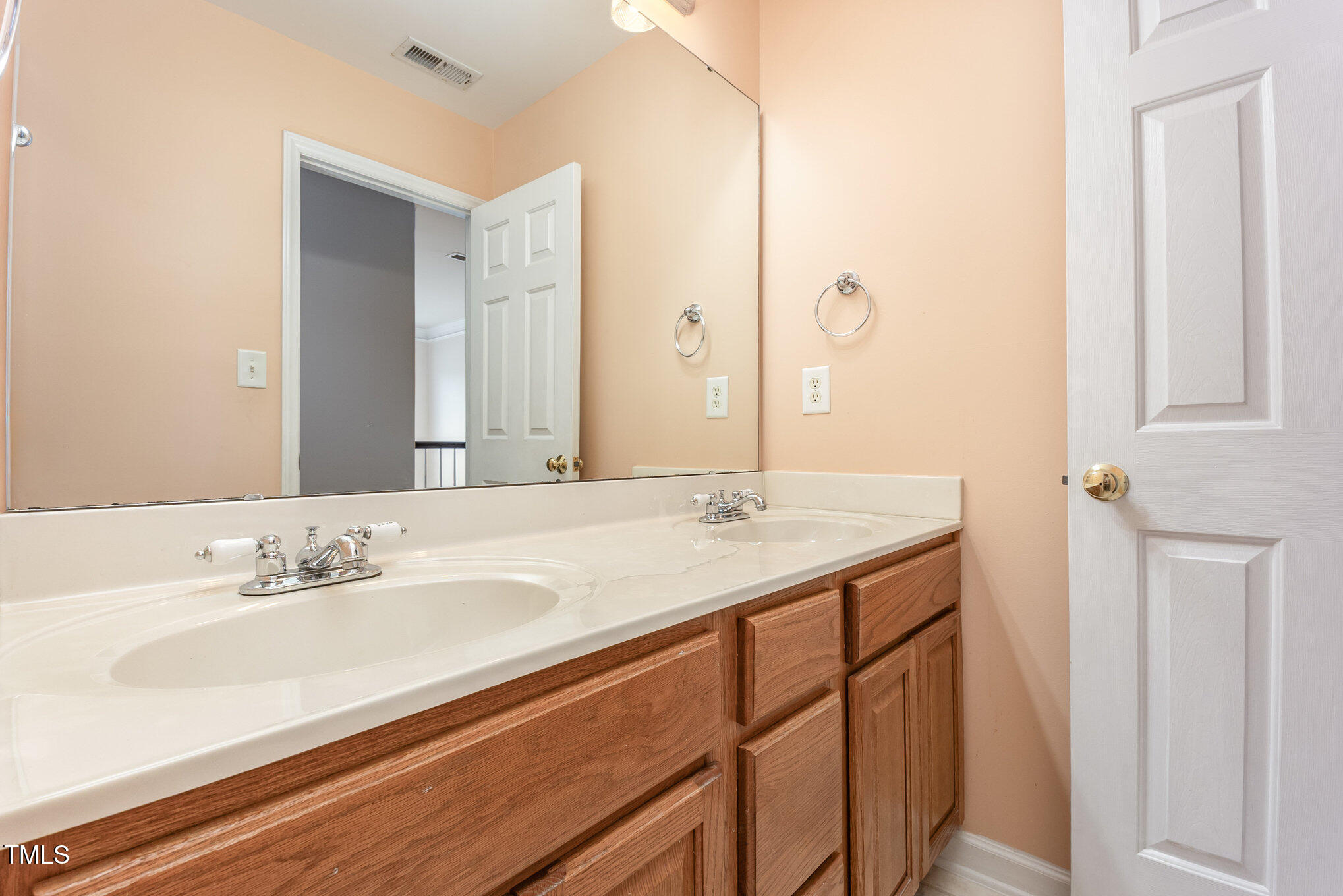 5921 Big Sandy Drive, Raleigh