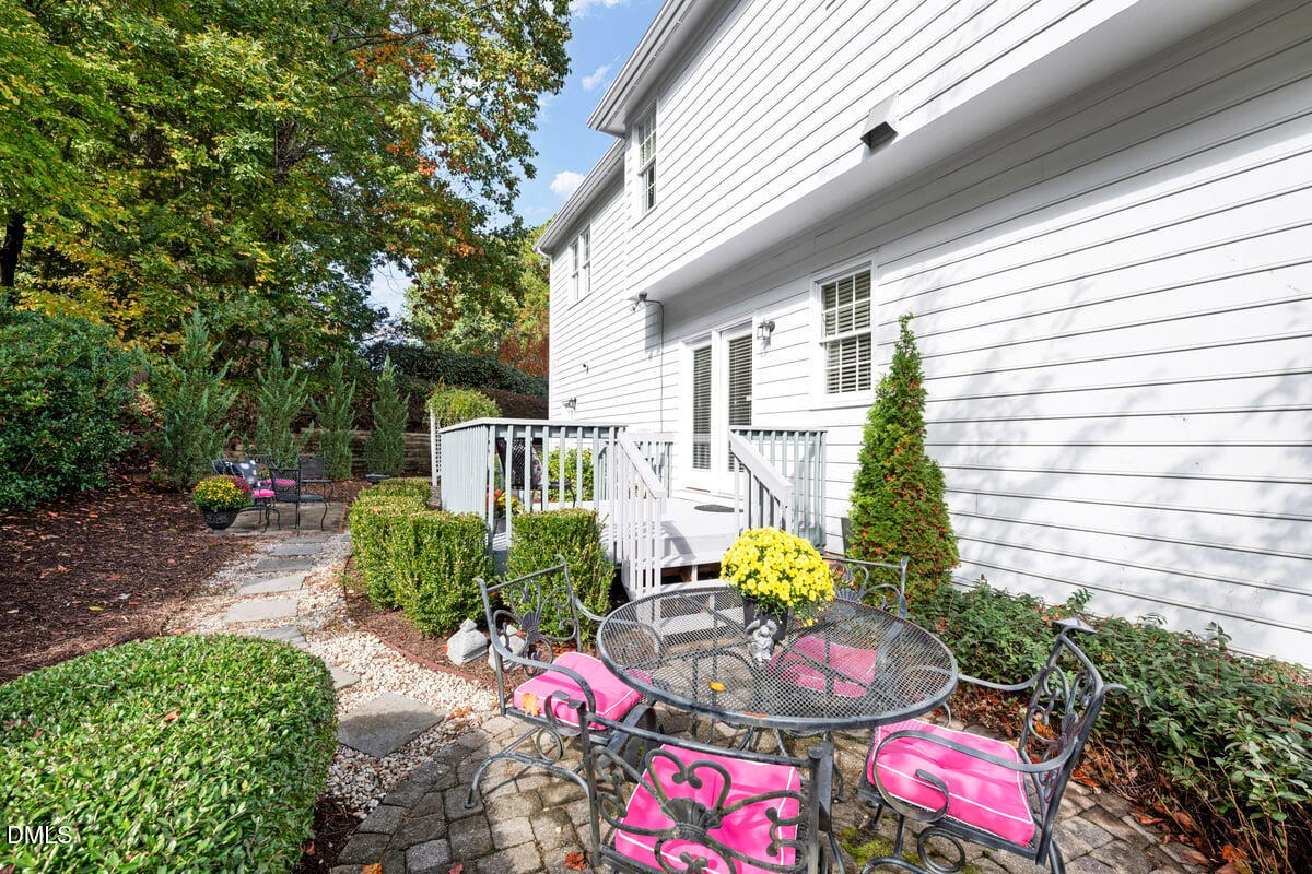 2408 Weybridge Drive