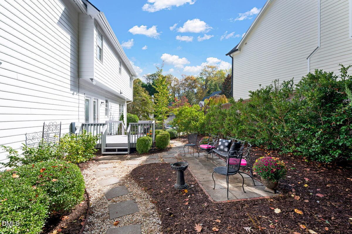 2408 Weybridge Drive