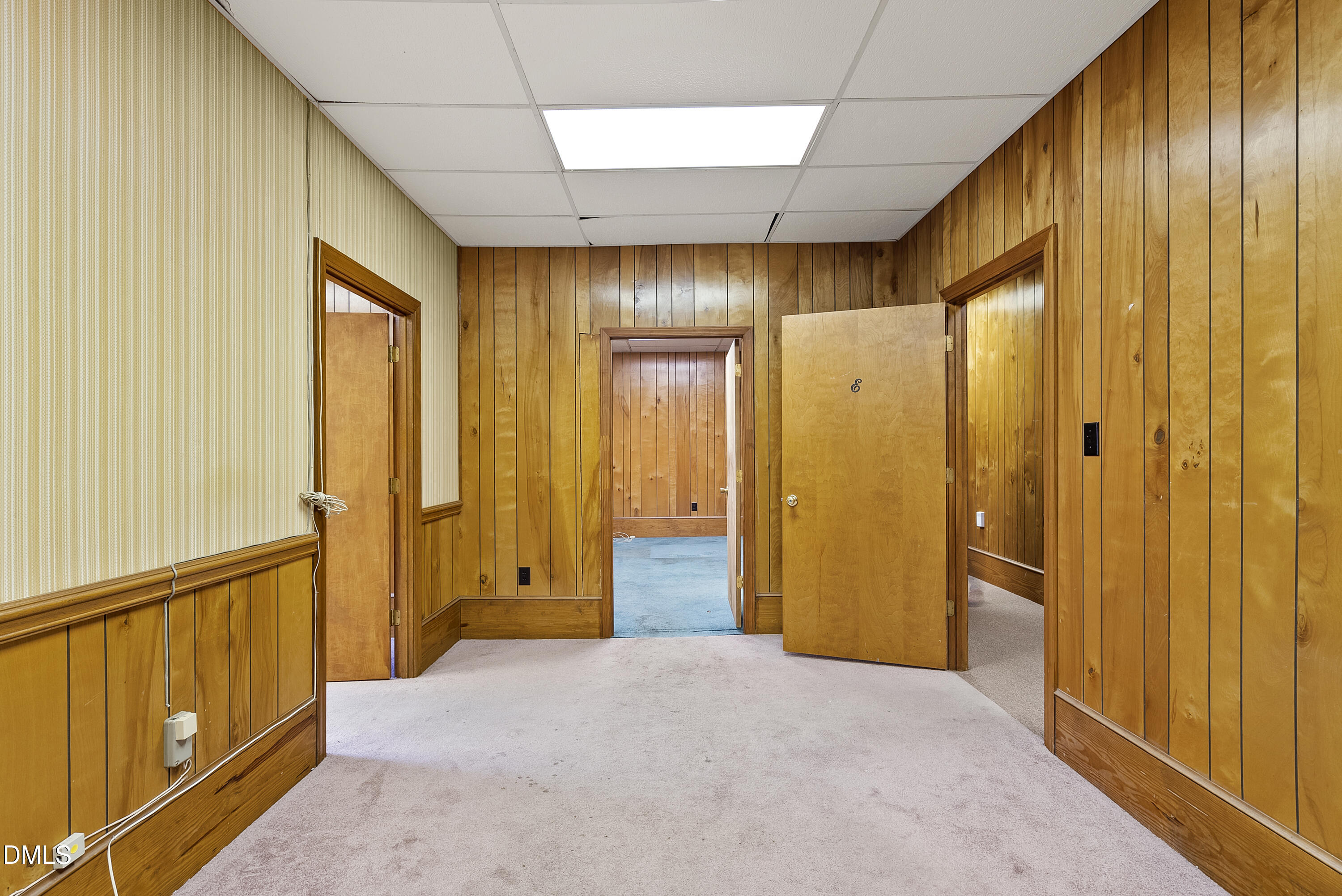 219 E Johnston Street