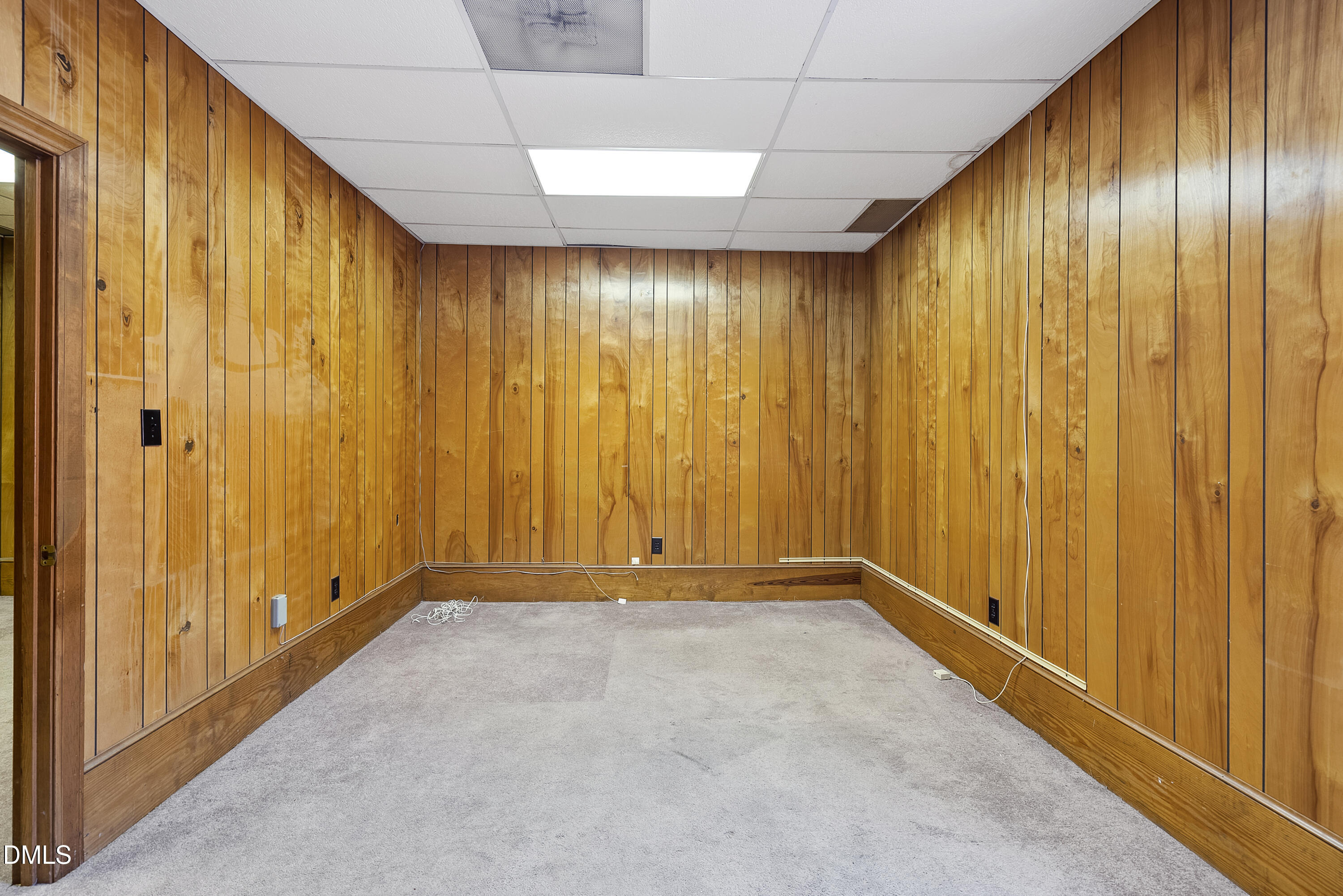 219 E Johnston Street