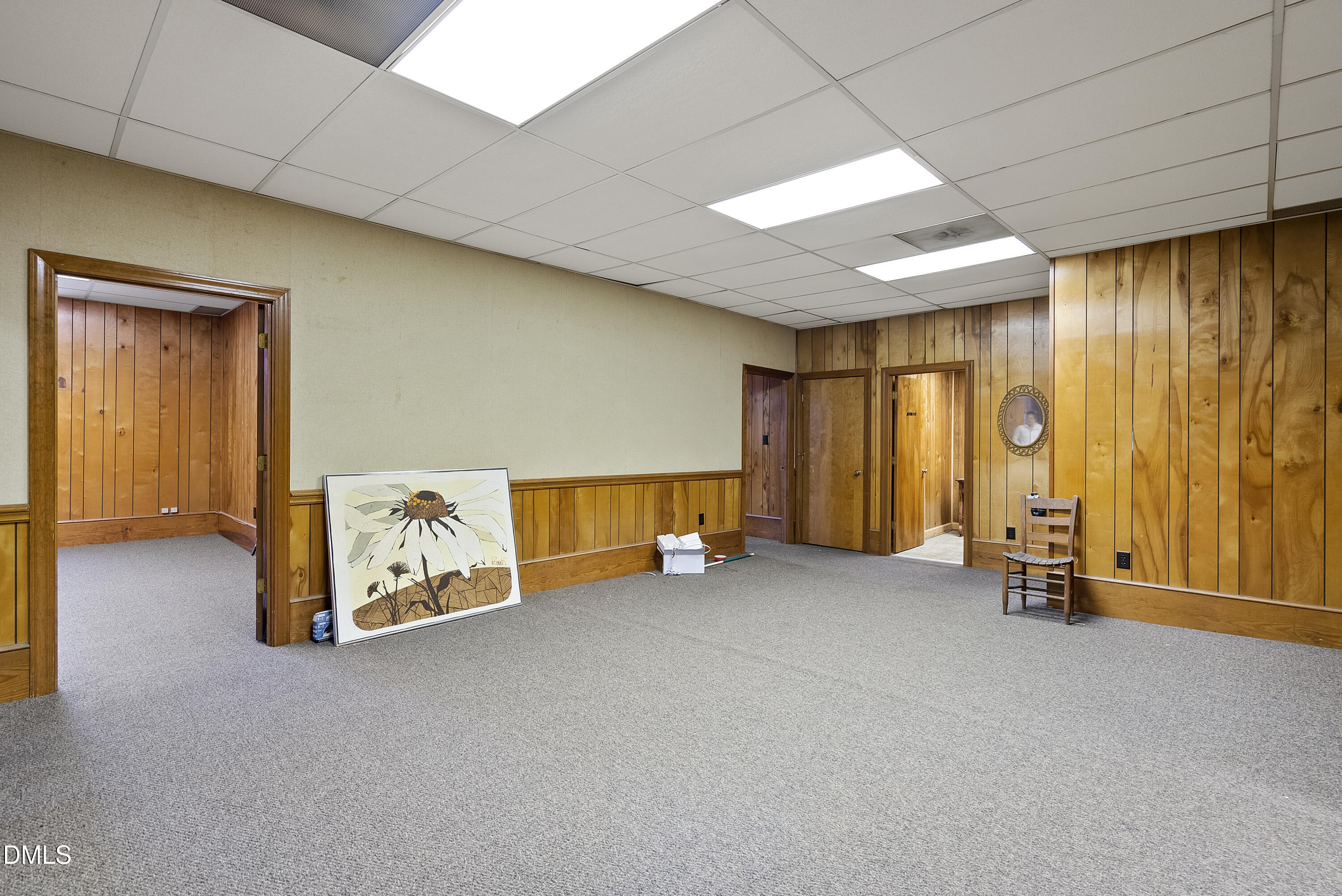 219 E Johnston Street