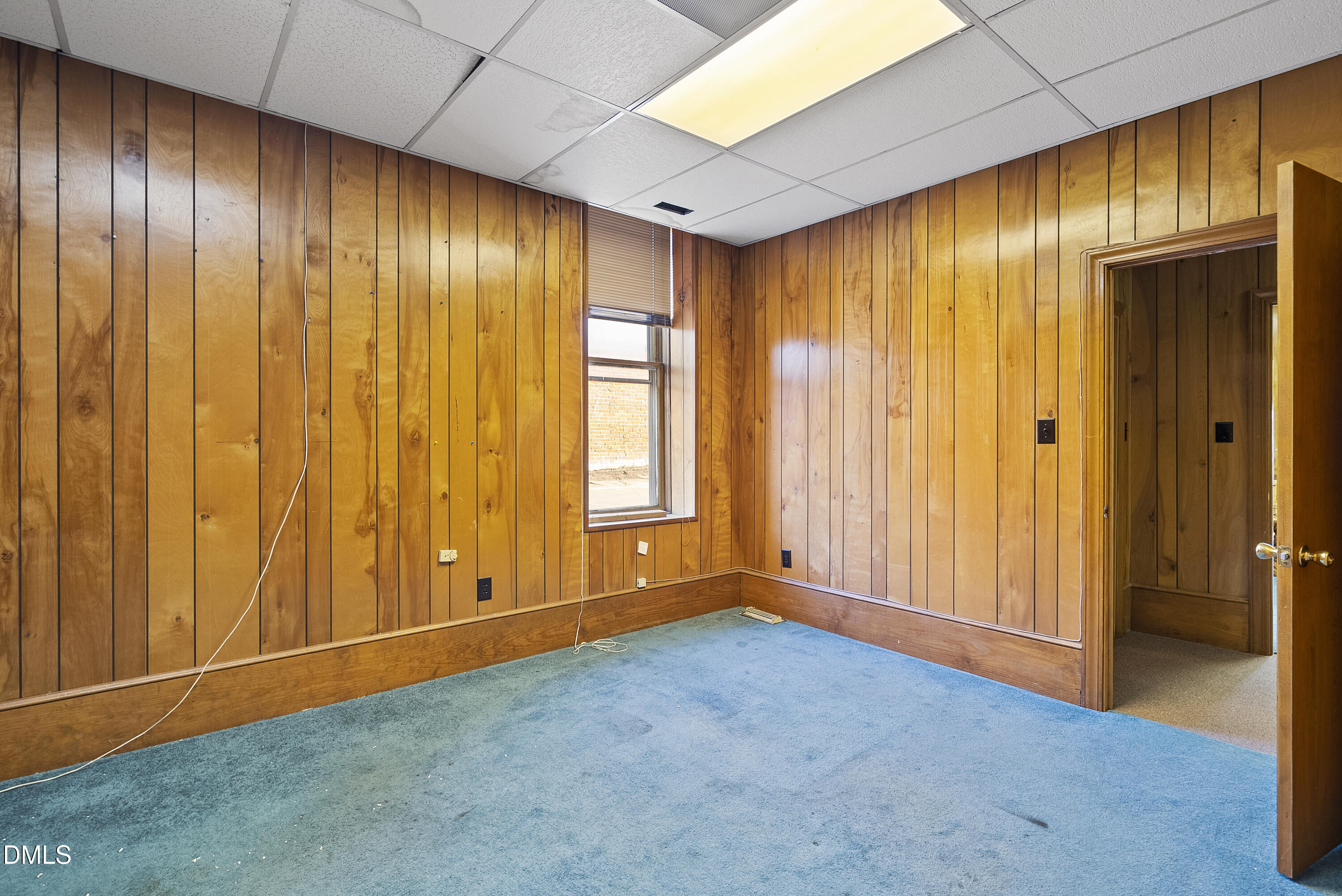 219 E Johnston Street