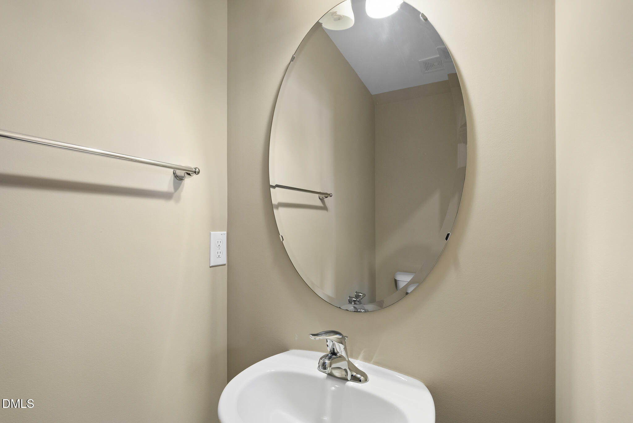 1044 Grand Ridge Drive