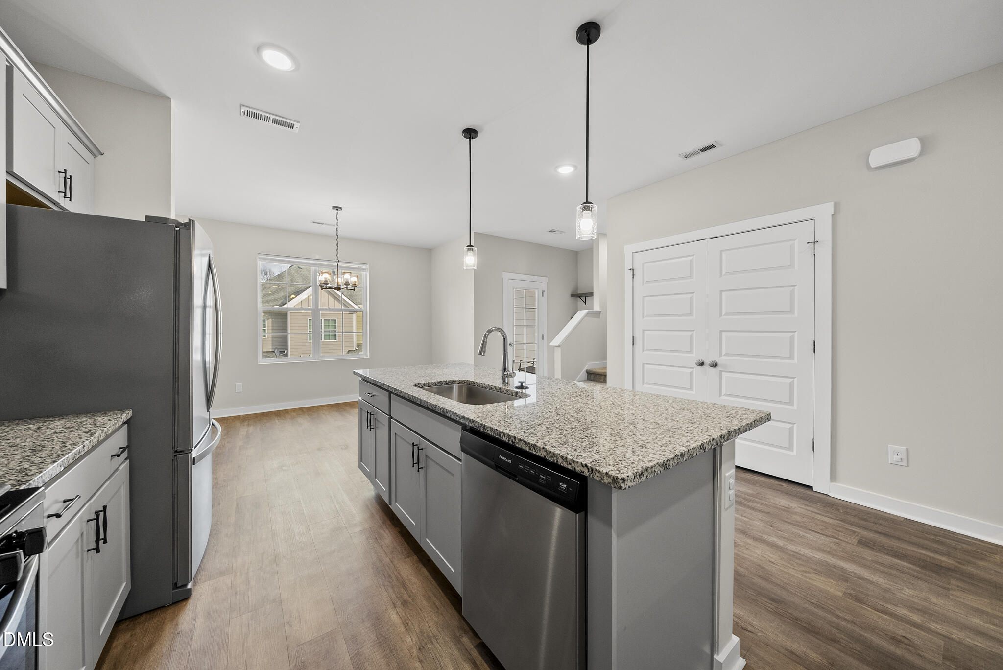 805 S Franklin Street