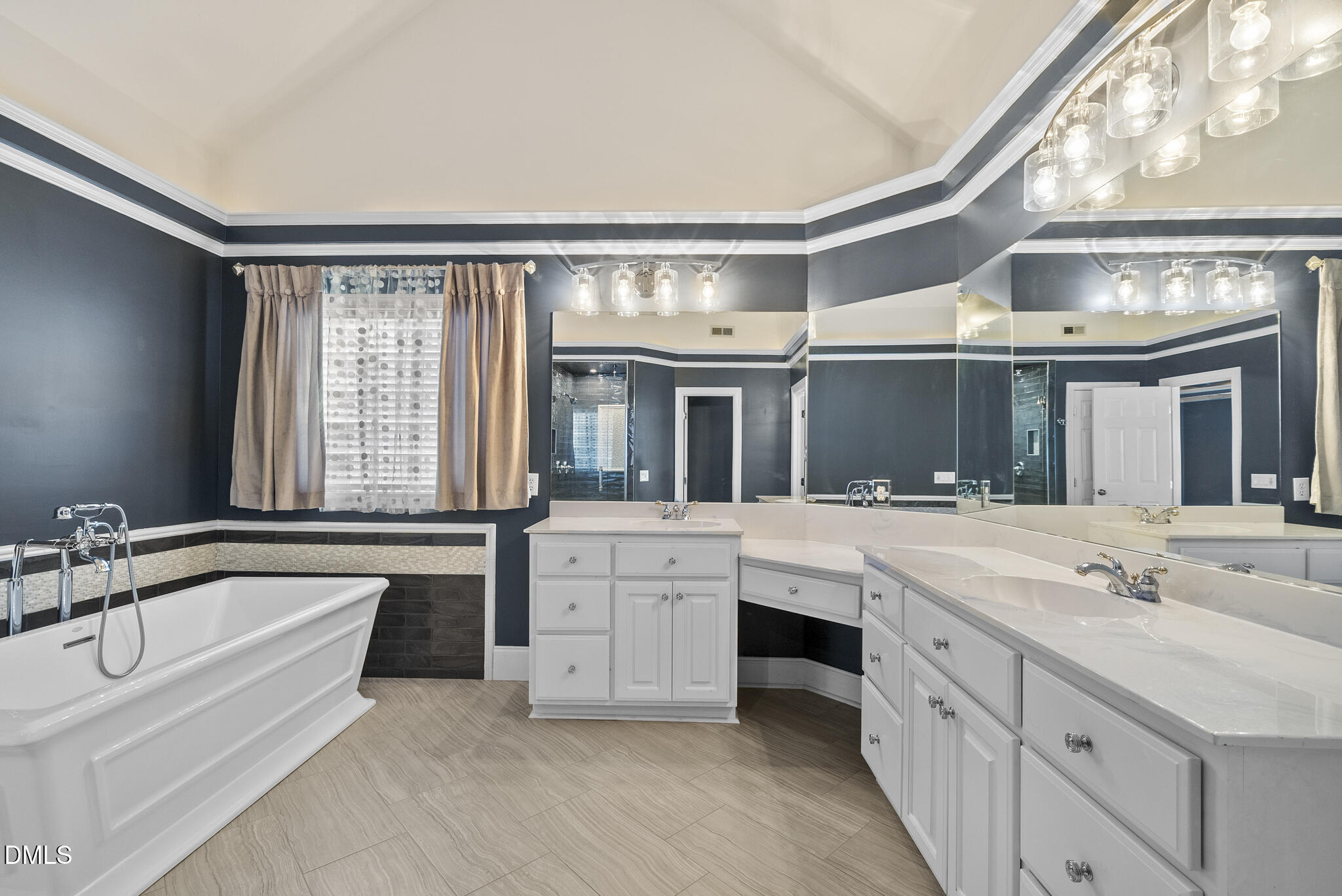 12220 Raven Ridge Road