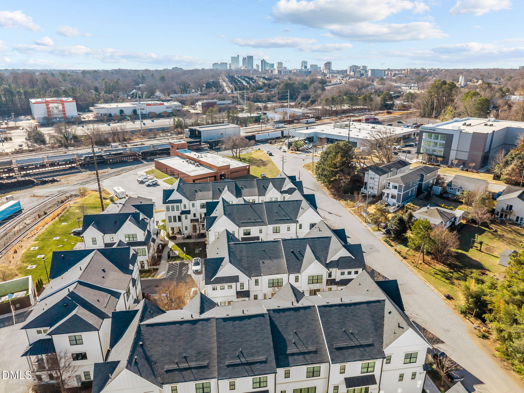 401 Bryan Pointe Drive # 103