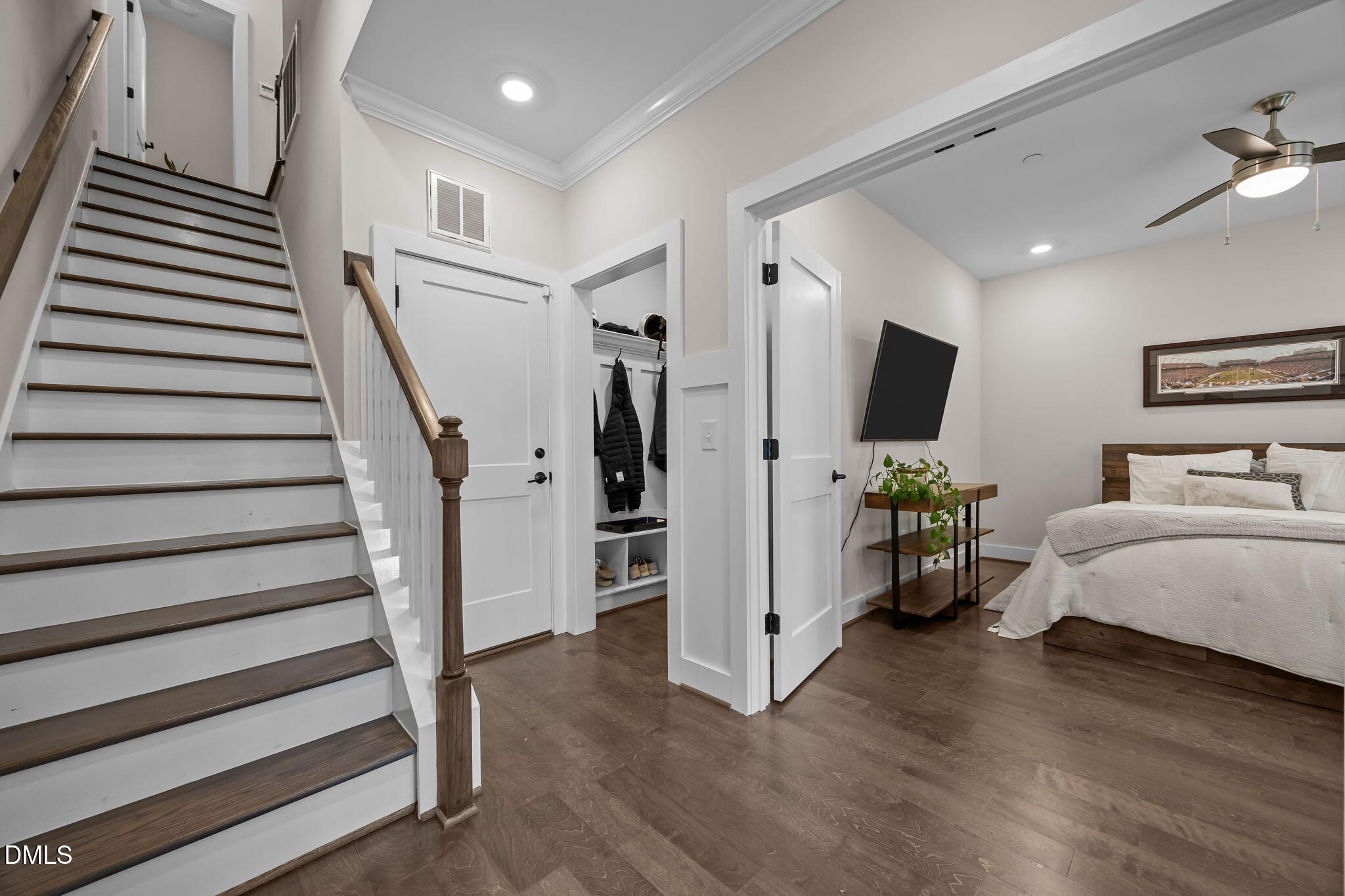 401 Bryan Pointe Drive # 103