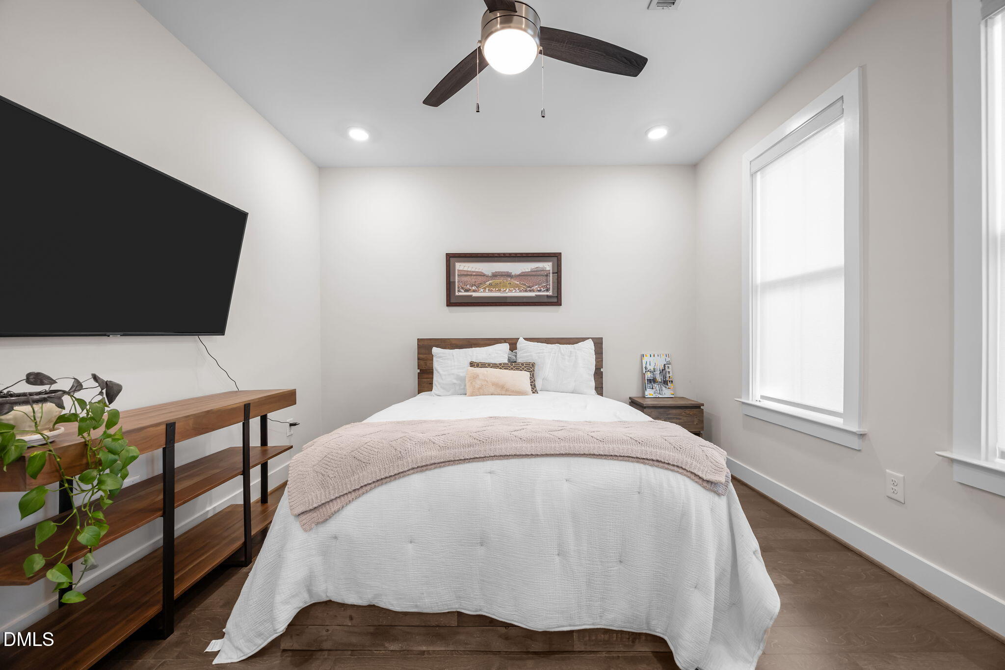 401 Bryan Pointe Drive # 103