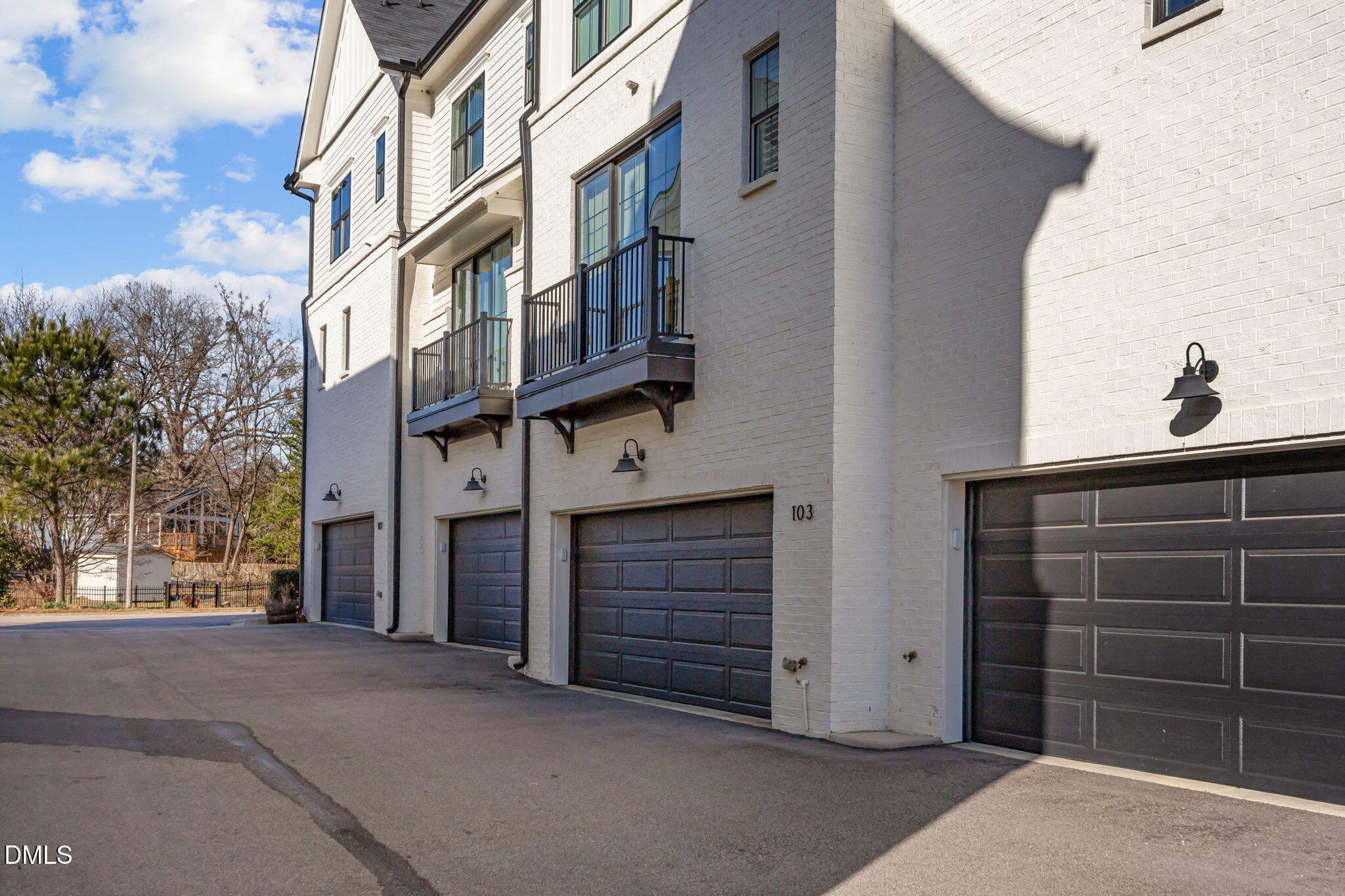 401 Bryan Pointe Drive # 103